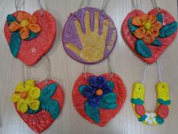 Выставка детского творчества из солёного теста "Мы лепили и катали,в печке русской выпекали"